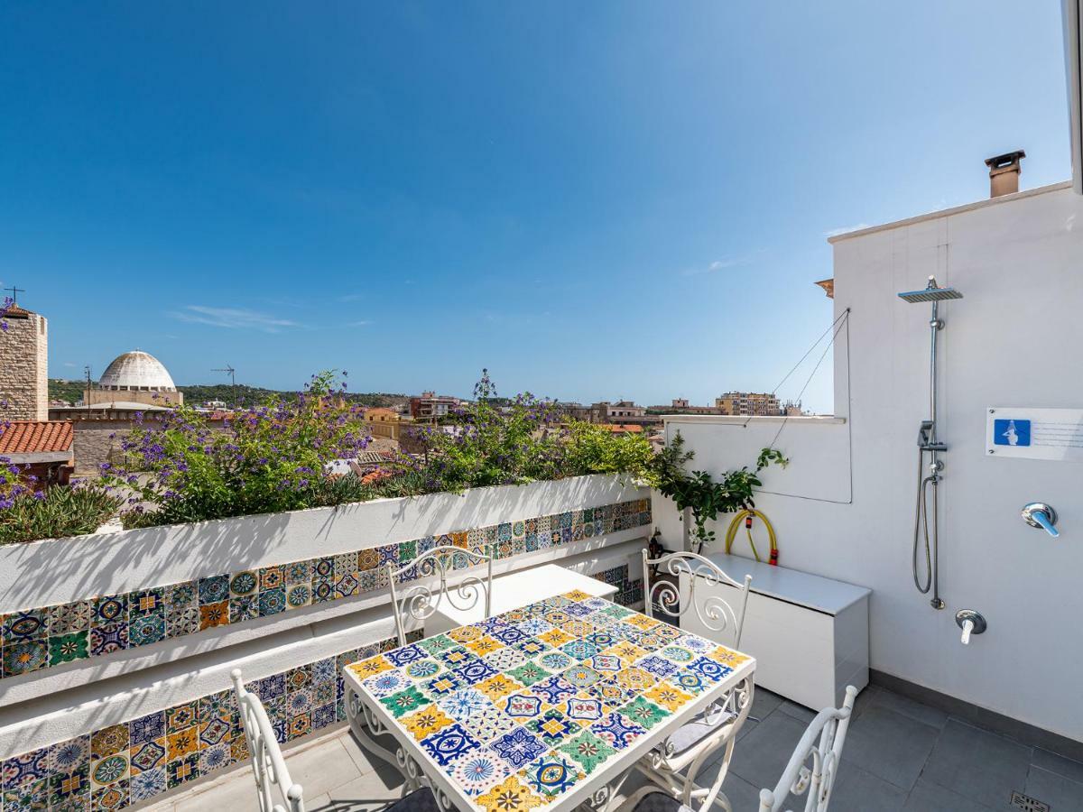 "Bea'S Terrace" - Private Jacuzzi And Panoramic Rooftop In The City Centre Villa Cagliari Exterior photo